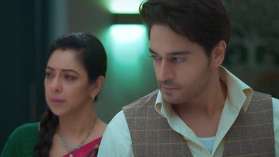 Anuj gets upset with Anupamaa, a rare occurrence. Anuj gets upset with Anupamaa, a rare occurrence.