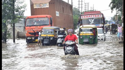 Sherpur Chowk is an entry point to Ludhiana and it becomes difficult to cross the stretch whenever it rains. (HT File)