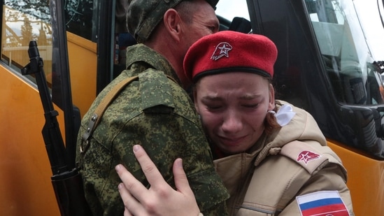 Russia-Ukraine War: Reservists drafted during the partial mobilisation attend a departure ceremony.(AFP)
