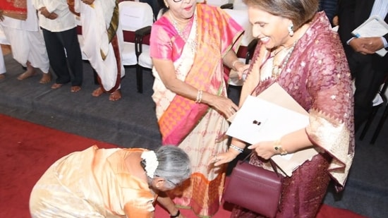 Author, educator and philanthropist Sudha Murthy was seen prostrating before a member of the Mysuru royal family, which was widely criticized on social media.