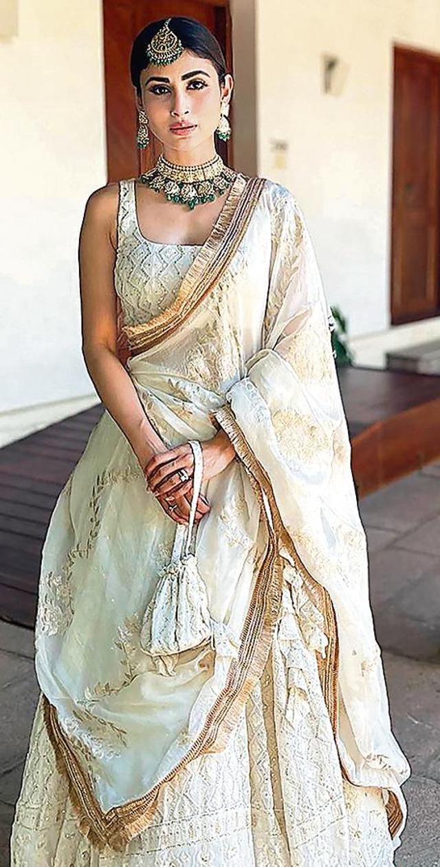 Actor Mouni Roy Actor Mouni Roy