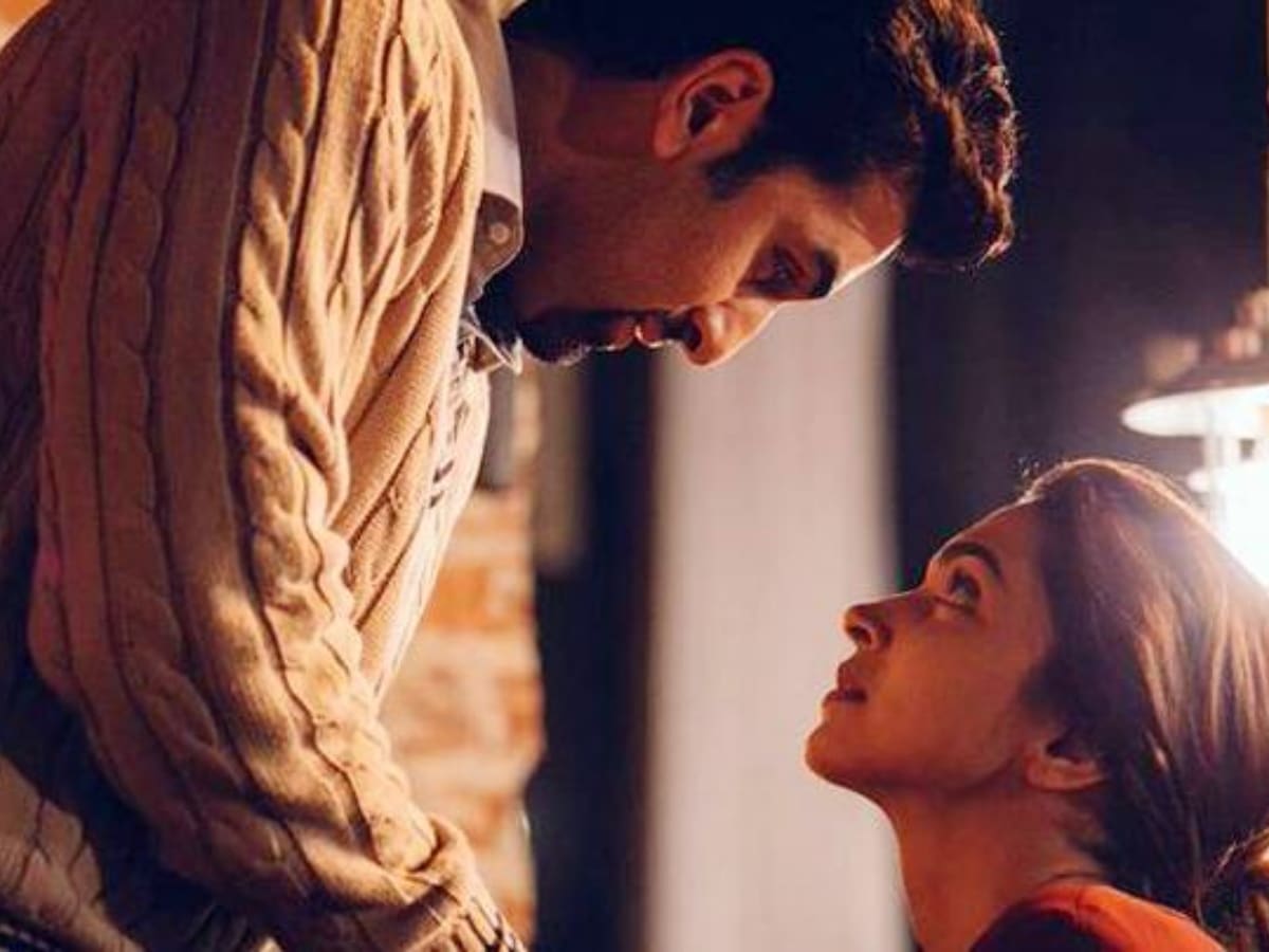 Ranbir Kapoor and Deepika Padukone in Imtiaz Ali's Tamasha.