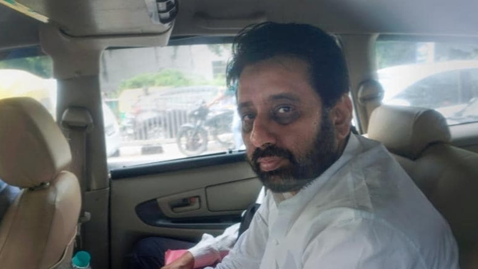 Aap Mla Amanatullah Khan Gets Bail In Delhi Waqf Board Graft Case Latest News Delhi