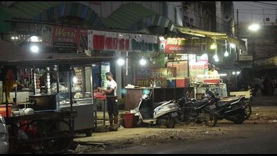 A night view of Atala market in Prayagraj. (HT Photo) A night view of Atala market in Prayagraj. (HT Photo)