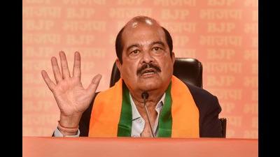 Himachal Pradesh Congress leader Harsh Mahajan after joining the Bharatiya Janata Party (BJP), in New Delhi on Wednesday. (PTI) Himachal Pradesh Congress leader Harsh Mahajan after joining the Bharatiya Janata Party (BJP), in New Delhi on Wednesday. (PTI)