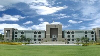 The Gujarat high court said that it will hear Sreekumar’s petition for regular bail along with TeestaSetalvad’s plea on November 15. The Gujarat high court said that it will hear Sreekumar’s petition for regular bail along with TeestaSetalvad’s plea on November 15.
