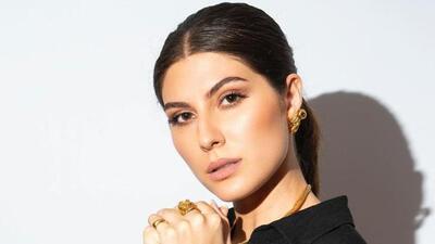 Elnaaz Norouzi’s family is Tehran Elnaaz Norouzi’s family is Tehran