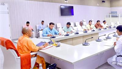Uttar Pradesh chief minister Yogi Adityanath at a meeting with ministers of state in Lucknow on Wednesday. (SOURCED) Uttar Pradesh chief minister Yogi Adityanath at a meeting with ministers of state in Lucknow on Wednesday. (SOURCED)