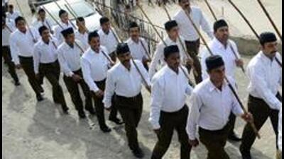 Many state Congress leaders in Kerala also sought a ban on the Rashtriya Swayamsevak Sangh. (HT Archives) Many state Congress leaders in Kerala also sought a ban on the Rashtriya Swayamsevak Sangh. (HT Archives)