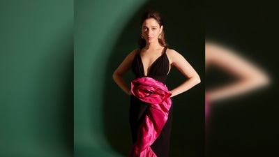 Tamannaah Bhatia gave a witty caption that read, "Rose rose ka photoshoot... woh hai Plan A... alag alag poses... woh hai Plan B." (Instagram/@tamannaahspeaks) Tamannaah Bhatia gave a witty caption that read, "Rose rose ka photoshoot... woh hai Plan A... alag alag poses... woh hai Plan B." (Instagram/@tamannaahspeaks)