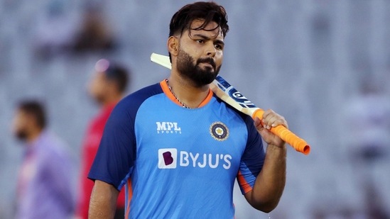 Ex-selector's Bold Prediction About Rishabh Pant's Place In India XI ...