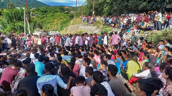 Srinagar: People block the Rishikesh-Badrinath highway in protest against the killing of Ankita Bhandari, at Srinagar in Pauri Garhwal district. (PTI)