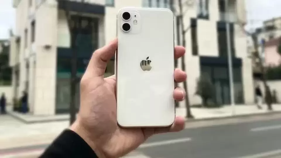 Apple iPhone HD mobile phones HT Shop Now