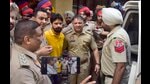 Ludhiana police taking gangster Lawrence Bishnoi to the court for seeking his remand on Thursday. (Gurpreet Singh/HT) Ludhiana police taking gangster Lawrence Bishnoi to the court for seeking his remand on Thursday. (Gurpreet Singh/HT)