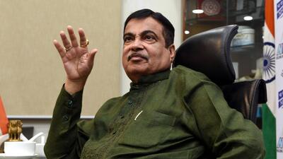 Union minister for road transport and highways Nitin Gadkari said the safety of all passengers in motor vehicles irrespective of their cost and variants was his foremost priority. (HT File Photo/Arvind Yadav) Union minister for road transport and highways Nitin Gadkari said the safety of all passengers in motor vehicles irrespective of their cost and variants was his foremost priority. (HT File Photo/Arvind Yadav)