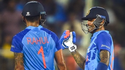 Suryakumar Yadav (R) with KL Rahul (PTI) Suryakumar Yadav (R) with KL Rahul (PTI)