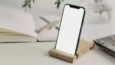 Realme Mobile Phones (https://www.pexels.com)