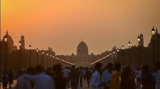 The AQI was 149 at 7am on Thursday compared to 140 at 4pm a day earlier. (Hindustan Times)