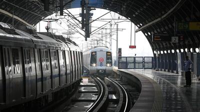 A Metro train approaches Tagore Garden on the Blue Line. (Sanchit Khanna/HT Archive)