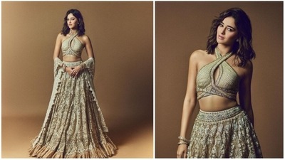 The Lokmat Most Stylish Awards 2022 was held in Mumbai on September 29. Several Bollywood celebrities picked traditional attires to grace the red-carpet. Gehraiyaan actor Ananya Panday also opted for a traditional look but with a contemporary touch. She donned an ivory lehenga set from the collection of designer Tarun Tahiliani. (Instagram/@ananyapanday) The Lokmat Most Stylish Awards 2022 was held in Mumbai on September 29. Several Bollywood celebrities picked traditional attires to grace the red-carpet. Gehraiyaan actor Ananya Panday also opted for a traditional look but with a contemporary touch. She donned an ivory lehenga set from the collection of designer Tarun Tahiliani. (Instagram/@ananyapanday)