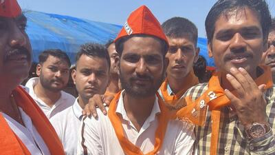 Gujarat AAP leader Manoj Sorathiya said Vikram Dantani’s new statement proved that BJP allegations made during Kejriwal’s visit back then were baseless (Twitter/AnkitBagdi8) Gujarat AAP leader Manoj Sorathiya said Vikram Dantani’s new statement proved that BJP allegations made during Kejriwal’s visit back then were baseless (Twitter/AnkitBagdi8)