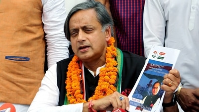 Congress leader Shashi Tharoor addresses the media after filing his nomination for the post of the party president, September 30, 2022. (HT_PRINT) Congress leader Shashi Tharoor addresses the media after filing his nomination for the post of the party president, September 30, 2022. (HT_PRINT)