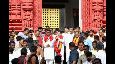 Bharatiya Janata Party (BJP) president JP Nadda greets as he leaves after offering prayers at Jagannath Temple, in Puri on Friday. (ANI) Bharatiya Janata Party (BJP) president JP Nadda greets as he leaves after offering prayers at Jagannath Temple, in Puri on Friday. (ANI)