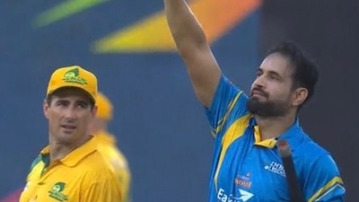 Irfan Pathan after hitting the winning runs in the match between India Legends and Australia Legends (twitter/ @SannyKrMishra)