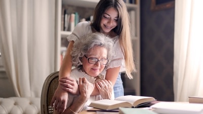 Alzheimer's management at home for elderly (Andrea Piacquadio) Alzheimer's management at home for elderly (Andrea Piacquadio)