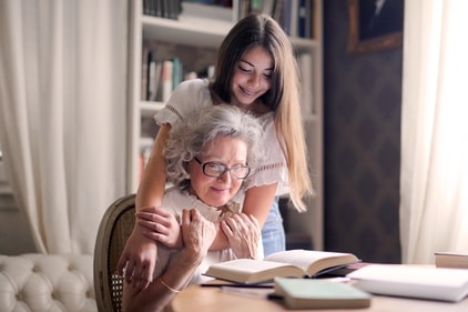 The conversation around Alzheimer's should move beyond the question of whether it is hereditary and focus on early diagnosis and an integrated treatment approach, doctors stressed.