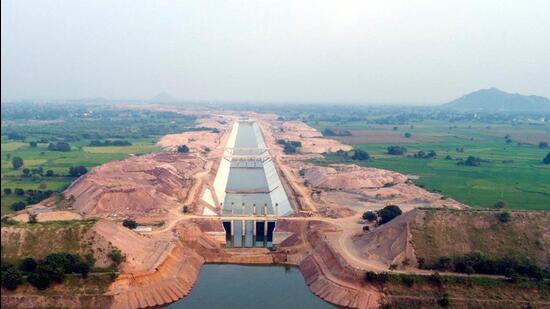 The Telangana government on Thursday filed a petition in the Supreme Court seeking to vacate a stay the order. (HT) The Telangana government on Thursday filed a petition in the Supreme Court seeking to vacate a stay the order. (HT)