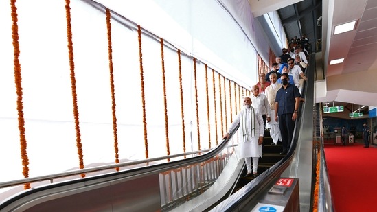 The train, which connects the capital cities of Maharashtra and Gujarat, is the third Vande Bharat Express in the country.(ANI/ PIB)
