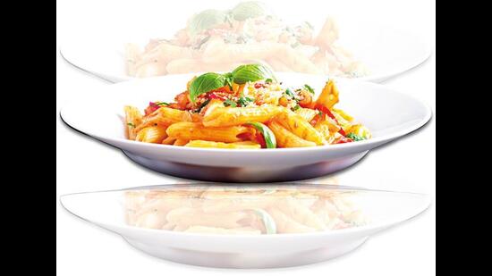 There are chillies in Penne Arrabiata but it is a relatively recent invention There are chillies in Penne Arrabiata but it is a relatively recent invention