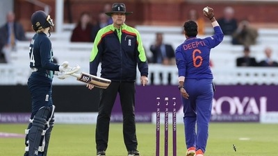 Deepti Sharma runs out Charlotte Dean during India vs England Lord's ODI (Twitter) Deepti Sharma runs out Charlotte Dean during India vs England Lord's ODI (Twitter)