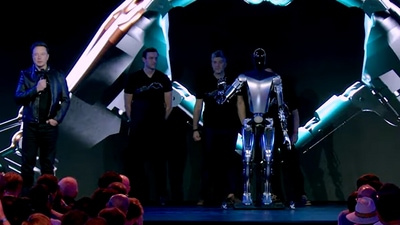 On the AI Day 2022 event, Tesla CEO Elon Musk displayed a working model of 'Optimus' humanoid robot. (screengrab/ Tesla) On the AI Day 2022 event, Tesla CEO Elon Musk displayed a working model of 'Optimus' humanoid robot. (screengrab/ Tesla)