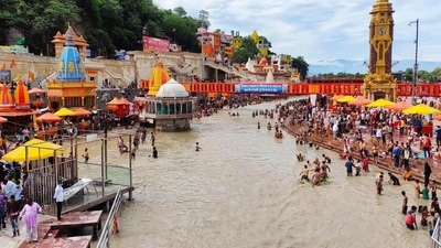 Haridwar was adjudged the cleanest Ganga town in the category of more than 1 lakh population. Haridwar was adjudged the cleanest Ganga town in the category of more than 1 lakh population.