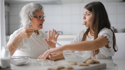 PCOS in teenage girls: Identifying signs and symptoms, lifestyle and dietary tips to manage it (Andrea Piacquadio) PCOS in teenage girls: Identifying signs and symptoms, lifestyle and dietary tips to manage it (Andrea Piacquadio)