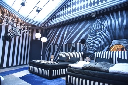The black and white bedroom 2. (Varinder Chawla) The black and white bedroom 2. (Varinder Chawla)