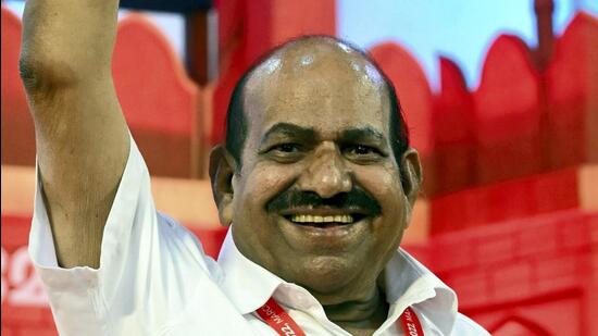 Senior CPI(M) leader Balakrishnan dies | Latest News India - Hindustan Times