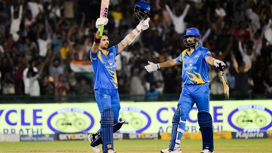 IND-L vs SL-L Highlights: India Legends defeated Sri Lanka Legends in the Road Safety World Series 2022 final.