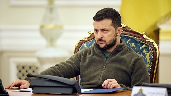 Ukrainian President Volodymyr Zelenskyy and his military vowed to keep fighting to liberate the annexed regions and other Russian-occupied areas.(AFP) Ukrainian President Volodymyr Zelenskyy and his military vowed to keep fighting to liberate the annexed regions and other Russian-occupied areas.(AFP)