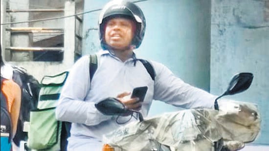Cops on the hunt for man who takes bike ride at Shahad station