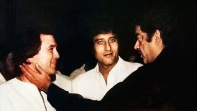 Rajesh Khanna with Vinod Khanna and Shatrughan Sinha.&nbsp;