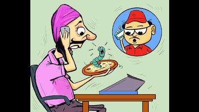 On eating a pizza ordered from Captain’s Sam, he was shocked to find white worms in it and also a strand of hair, which was also witnessed by his friends. He immediately called the pizza outlet, but got no solution. (Biswajit Debnath/HT)