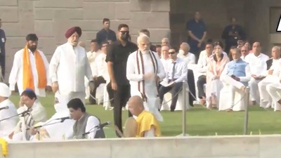 Gandhi Jayanti 2022: PM Modi arrived at Delhi's Rajghat – Gandhi's final resting place – to pay his respects. (ANI video grab) Gandhi Jayanti 2022: PM Modi arrived at Delhi's Rajghat – Gandhi's final resting place – to pay his respects. (ANI video grab)