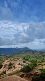 The fort is atop a hill near Karnataka's Chikballapura. (Musthaq Ahamad-Twitter) The fort is atop a hill near Karnataka's Chikballapura. (Musthaq Ahamad-Twitter)