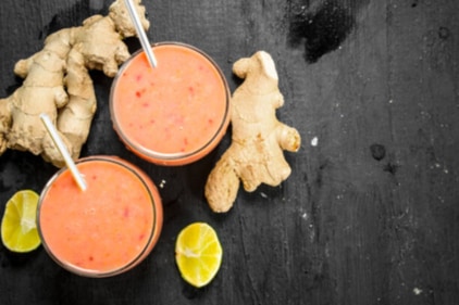 Wake-Up Matcha Whey Smoothie (istockphoto)
