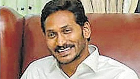 While Jagan is confident of coming back to power again riding on his welfare agenda, his focus is now mainly on defeating his bête noire, TDP president and former chief minister N Chandrababu Naidu, on his own home turf – Kuppam assembly constituency. (HT Archives)