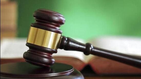 District Consumer Disputes Redressal Forum penalised a tour package company for delaying the membership of a Panchkula resident. (iStockphoto)