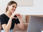 Earbuds under <span class='webrupee'>₹</span>800 are user-friendly as well as budget-friendly.(Pexels) Earbuds under <span class='webrupee'>₹</span>800 are user-friendly as well as budget-friendly.(Pexels)